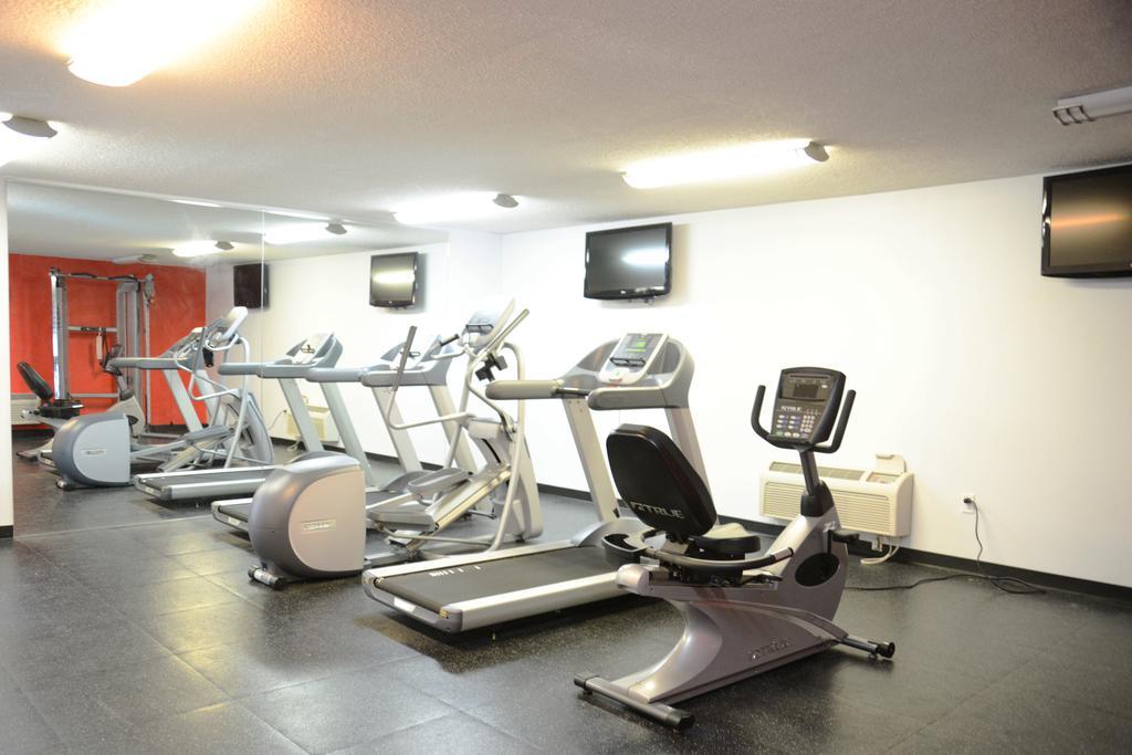נורת' צ'רלסטון Charleston Airport Hotel מתקנים תמונה