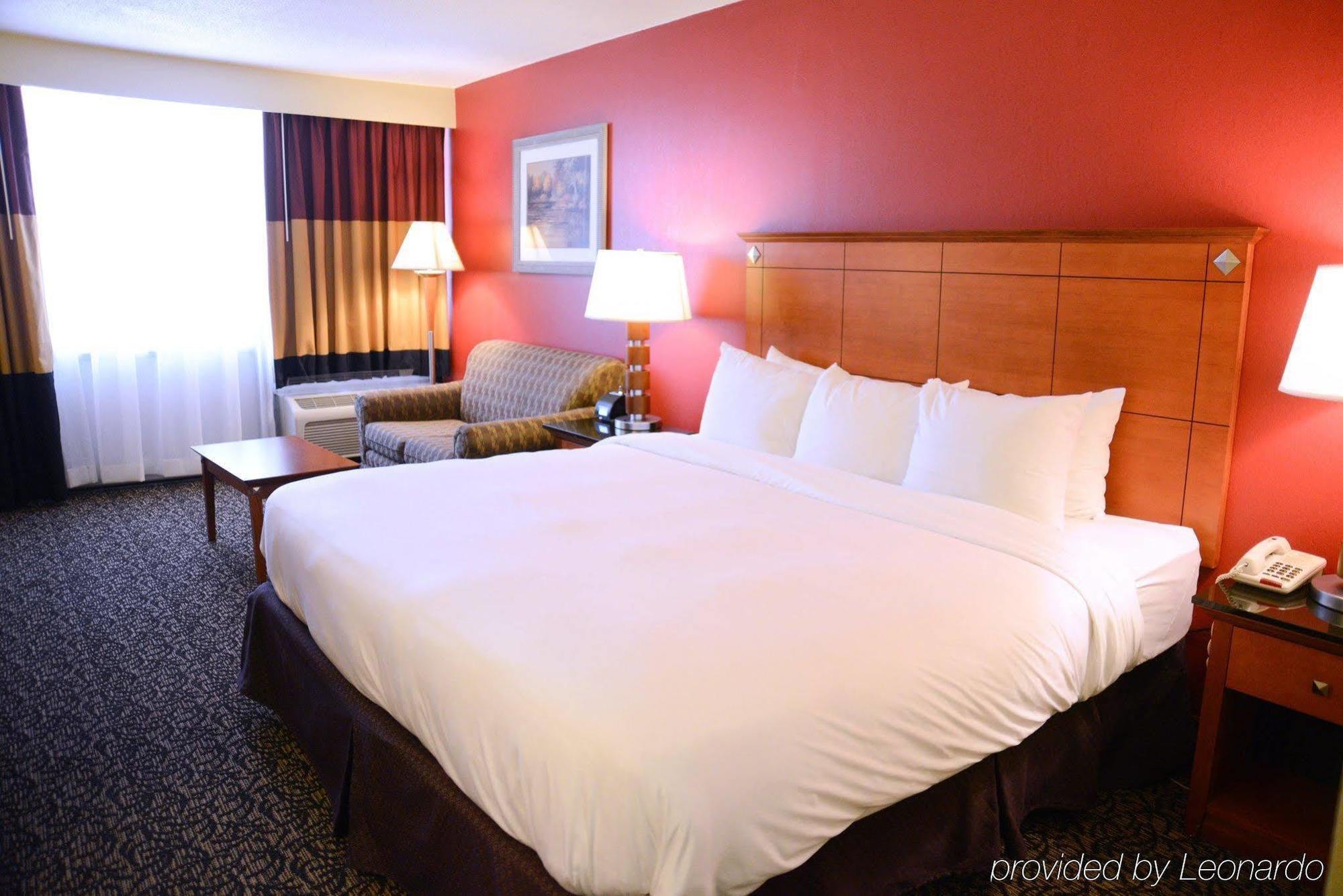 נורת' צ'רלסטון Charleston Airport Hotel חדר תמונה